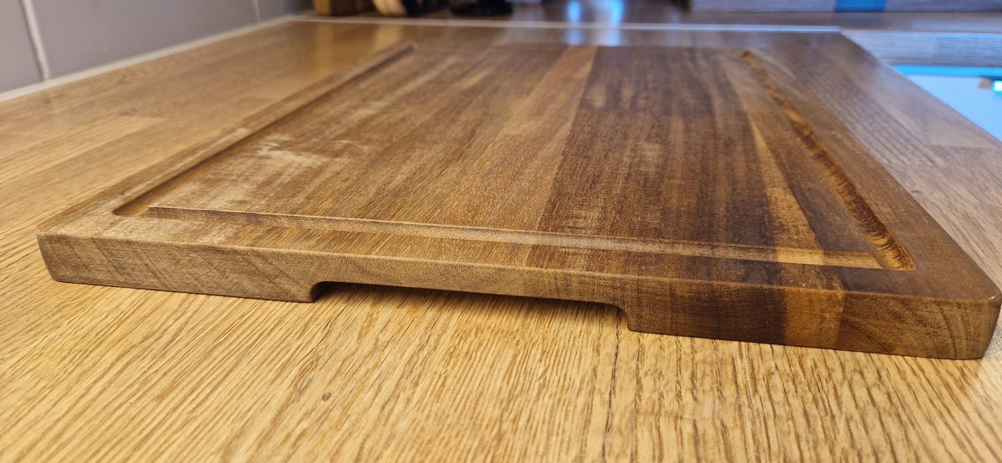 Skärbräda i Acacia - 40 x 30 cm