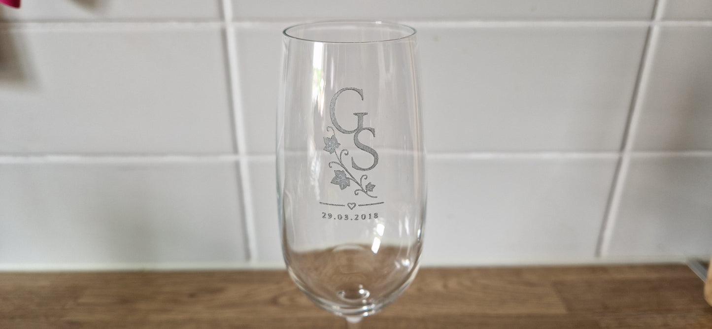 Personligt graverat champagneglas 22 cl